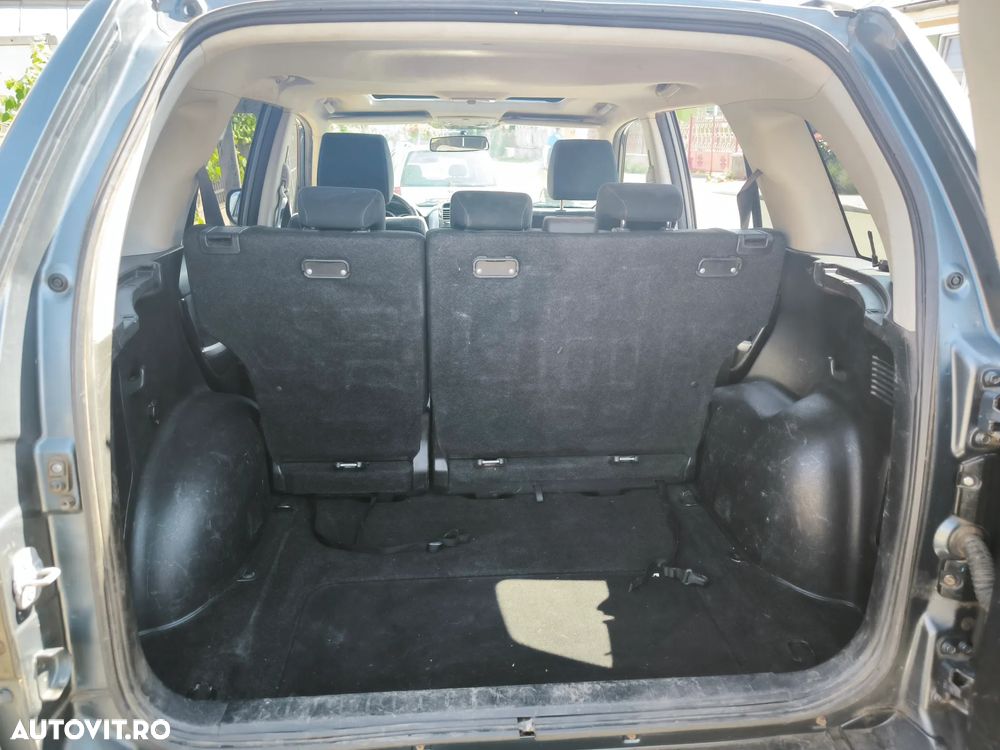 Suzuki Grand Vitara 1.9 DDIS JLX-ES - 11