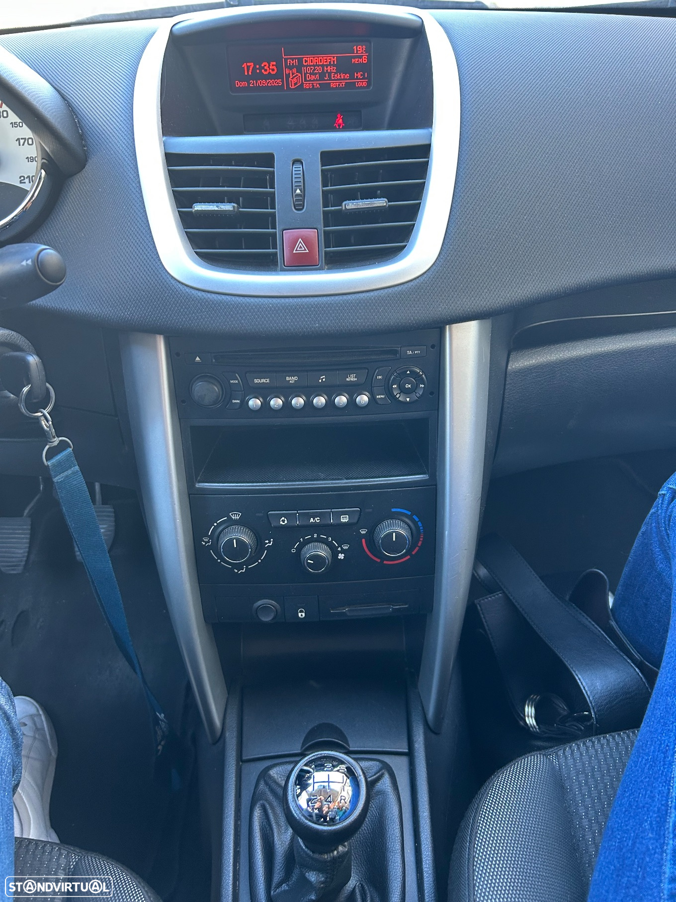 Peugeot 207 1.4 HDi Allure - 10