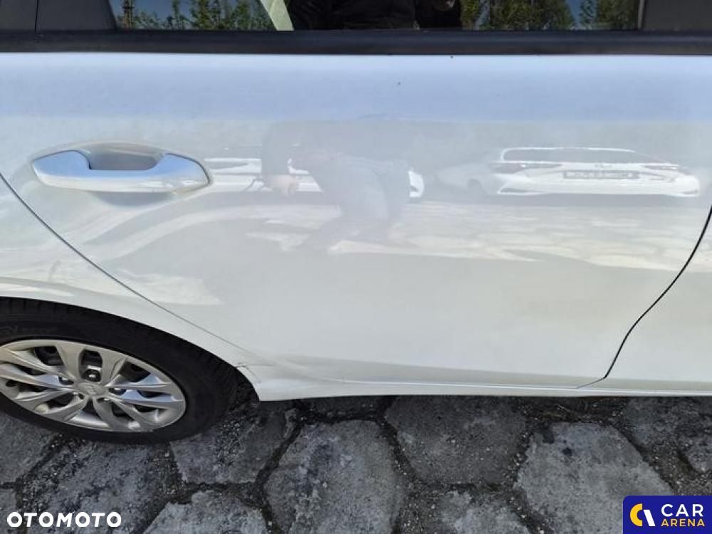 Kia Ceed - 23