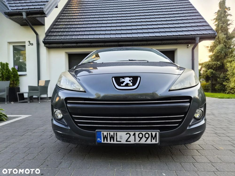 Peugeot 207 - 35