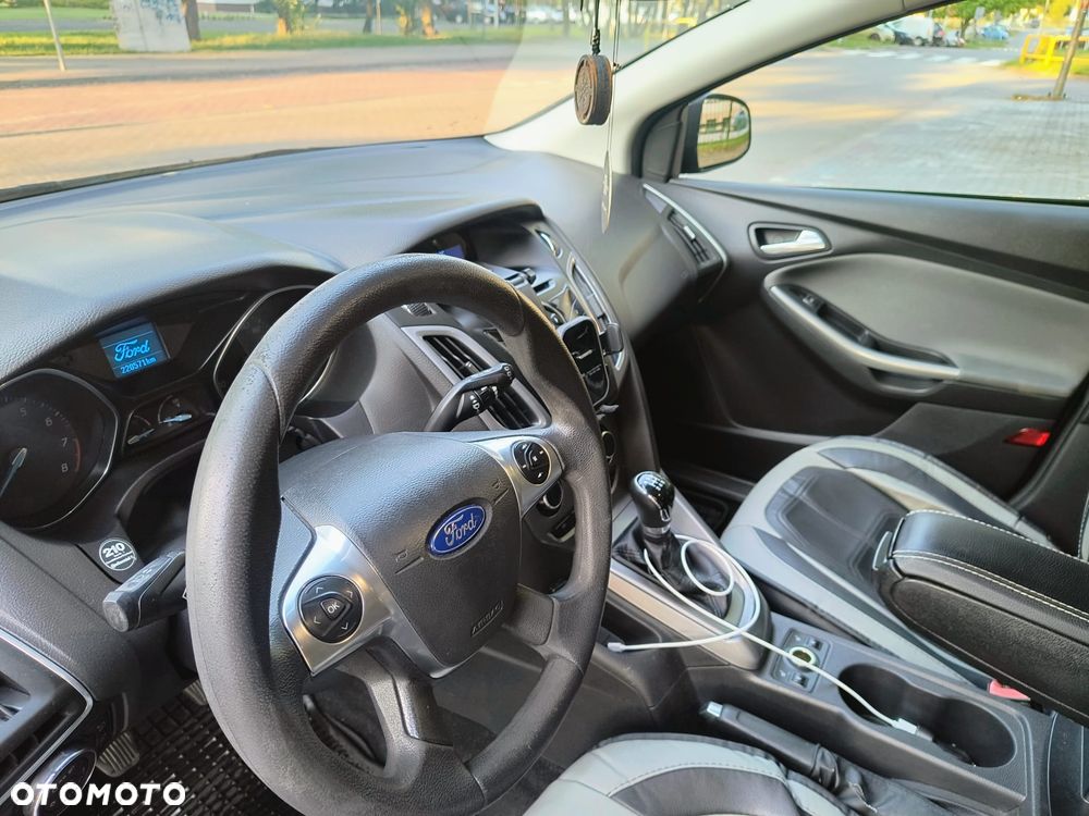 Ford Focus 1.6 TI-VCT Trend - 8