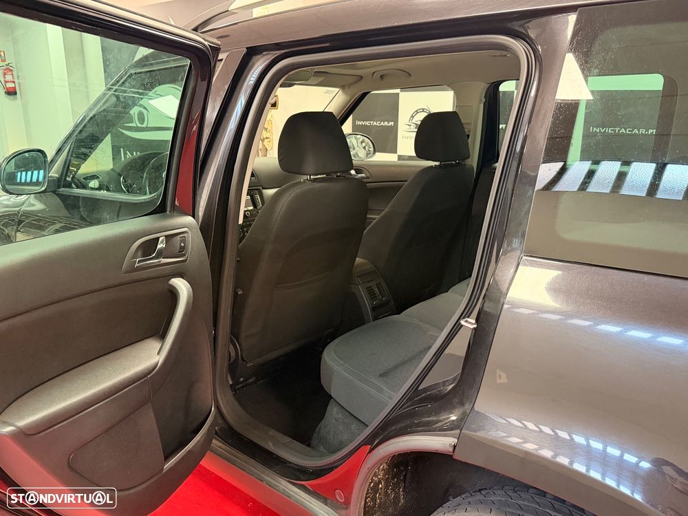 Skoda Yeti 1.2 TSI Ambition - 41