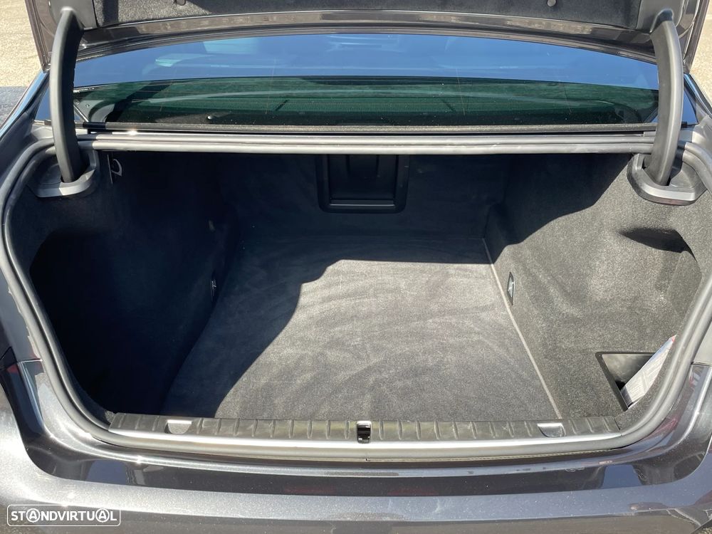 BMW 740 d xDrive - 19