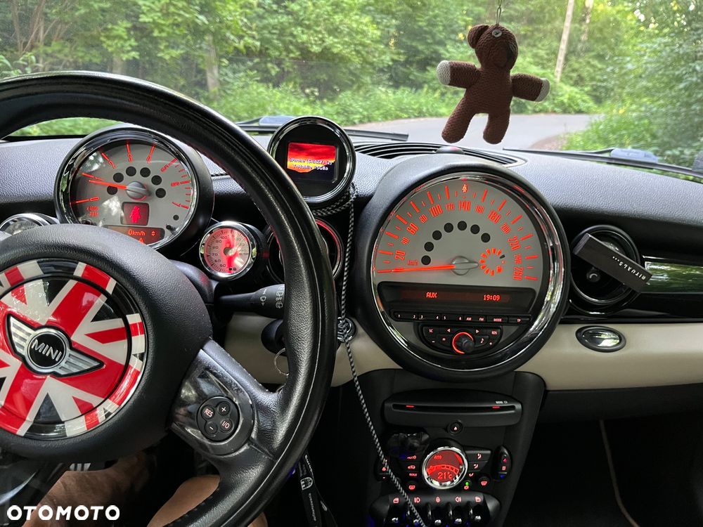 MINI Cooper - 17