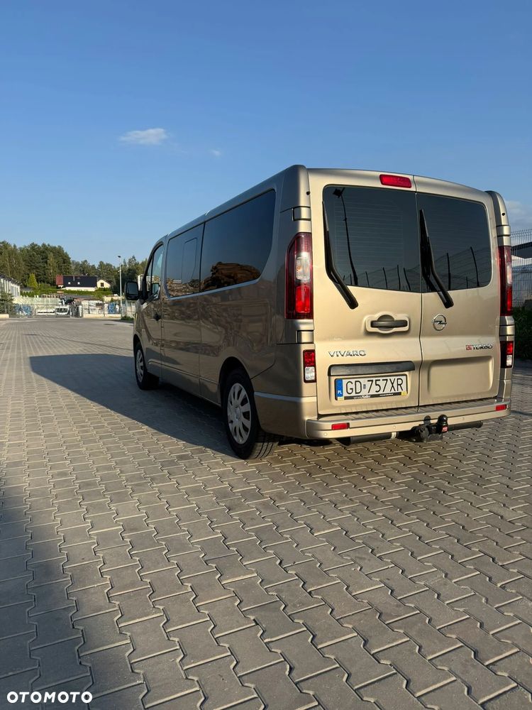 Opel Vivaro - 6