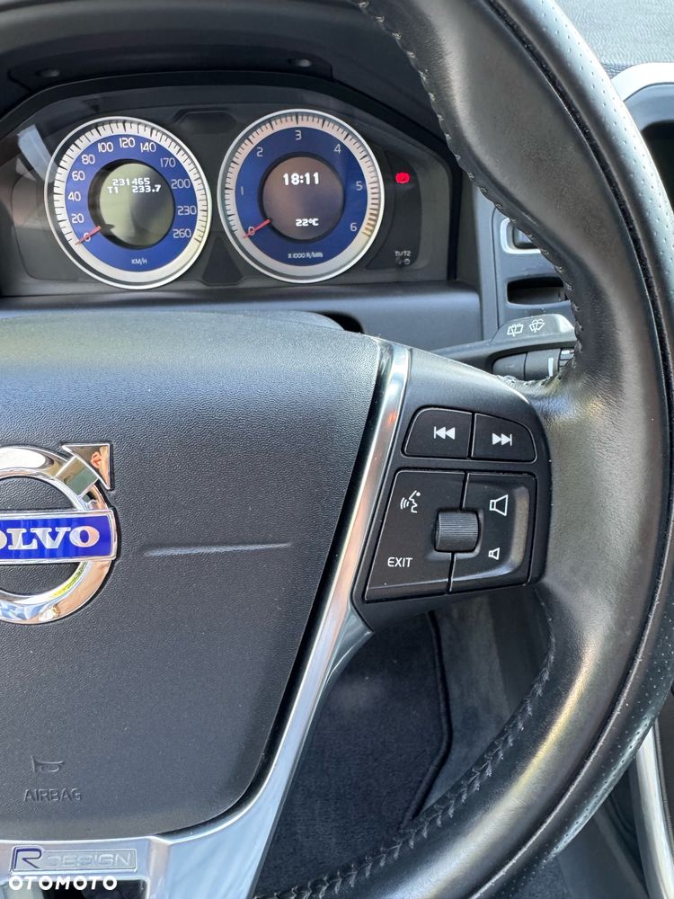 Volvo XC 60 D3 R-Design Kinetic - 9