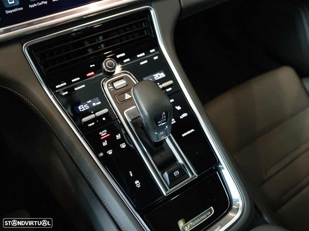 Porsche Panamera 4 E-Hybrid Platinum Edition - 27