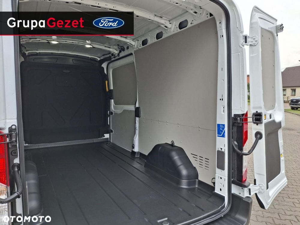 Ford Transit - 8