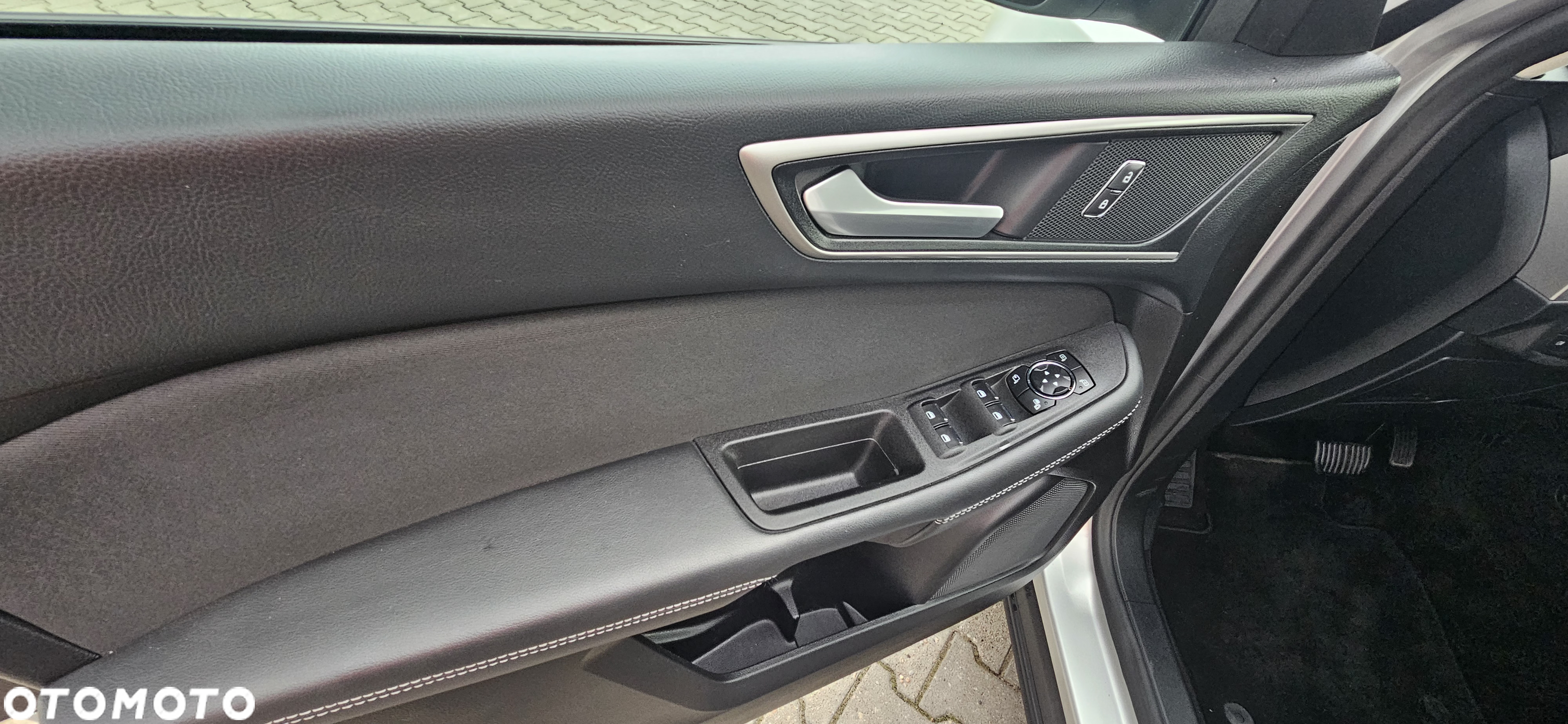 Ford S-Max 2.0 EcoBlue Titanium - 12