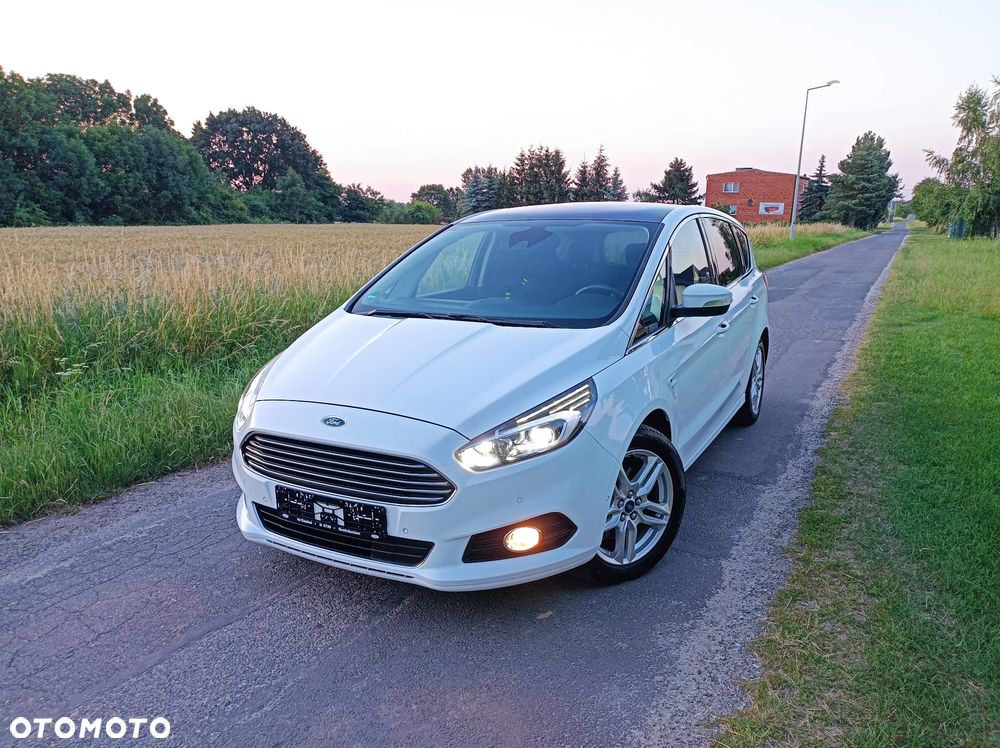 Ford S-Max 2.0 TDCi Titanium PowerShift - 25