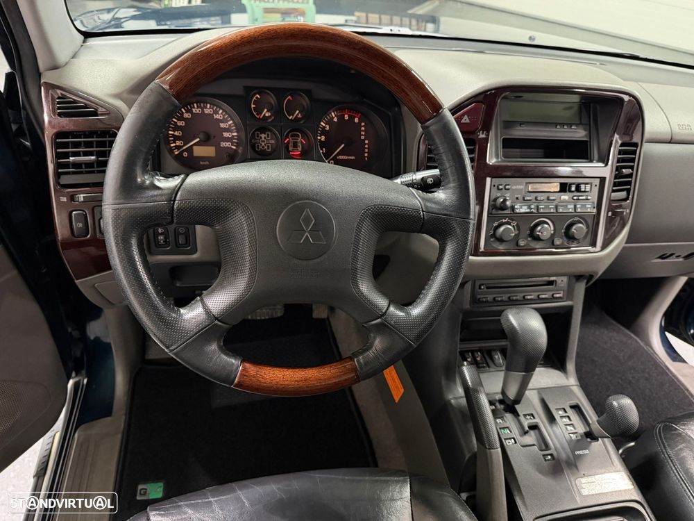Mitsubishi Pajero 3.2 DI-D GLS ABS+CA - 4