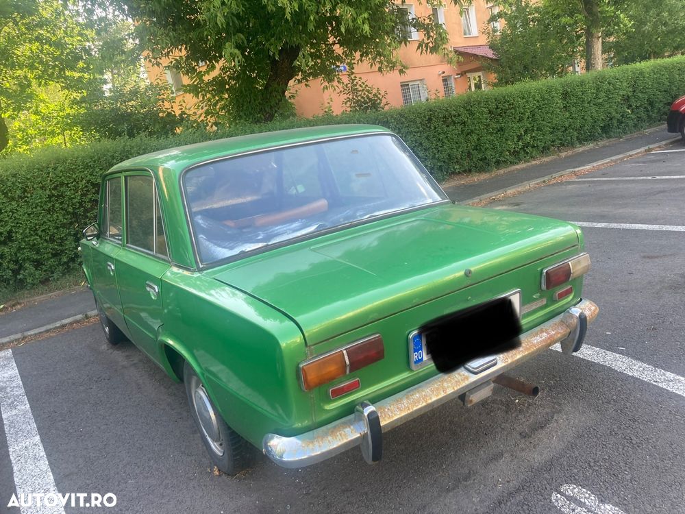Lada Altul - 9