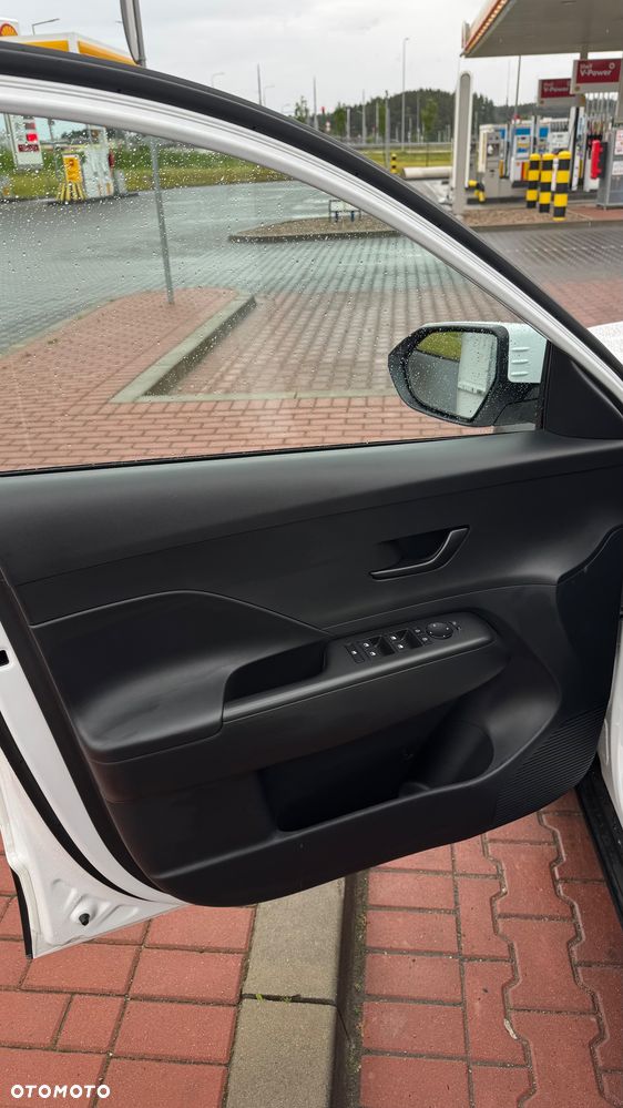 Hyundai Kona 1.6 GDI Hybrid Smart DCT - 29