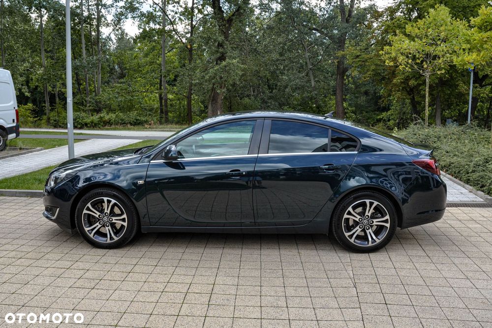 Opel Insignia - 2