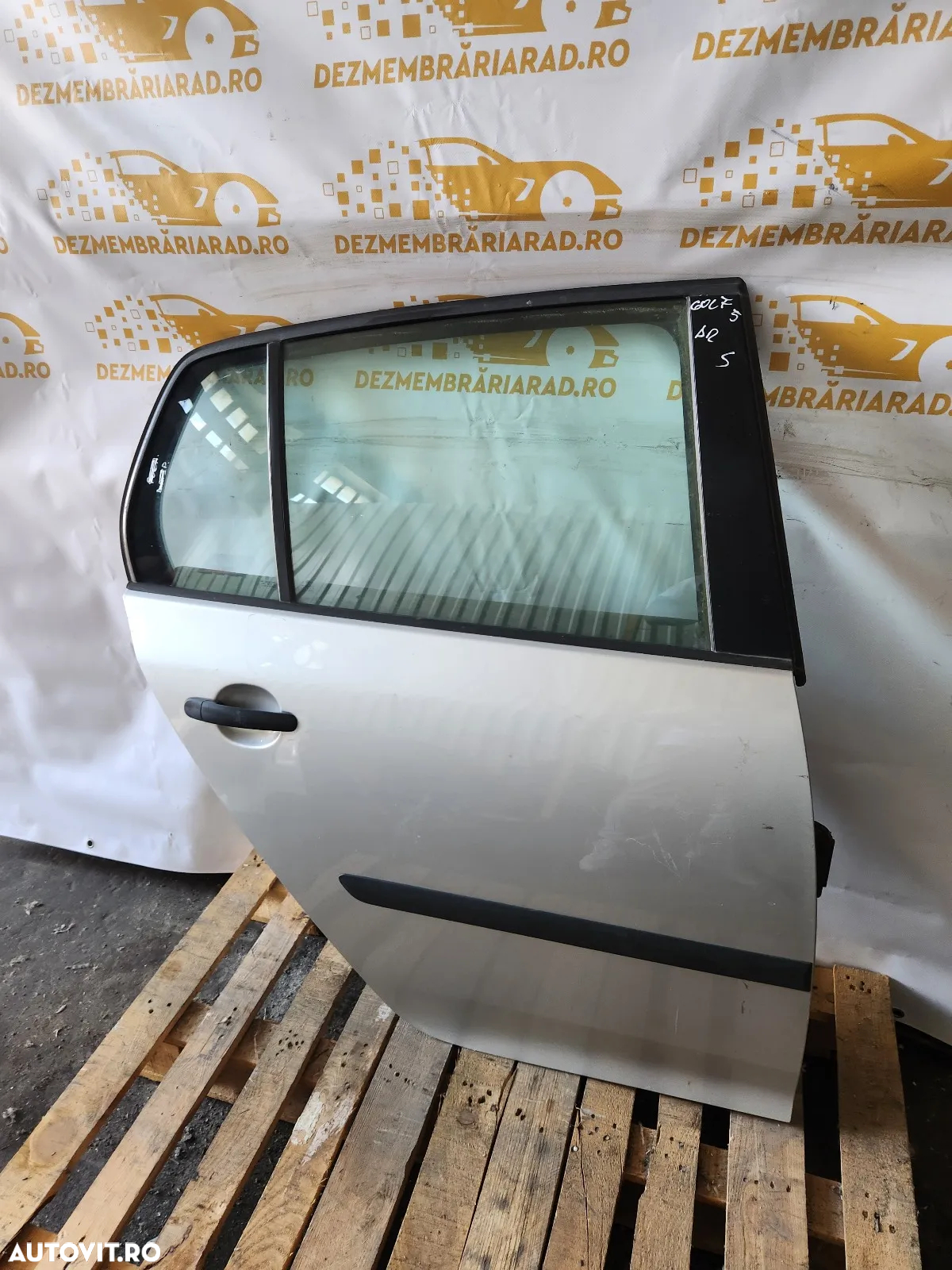Usa Portiera Dreapta Spate Vw Golf 5 V - Dezmembrari Arad - 4