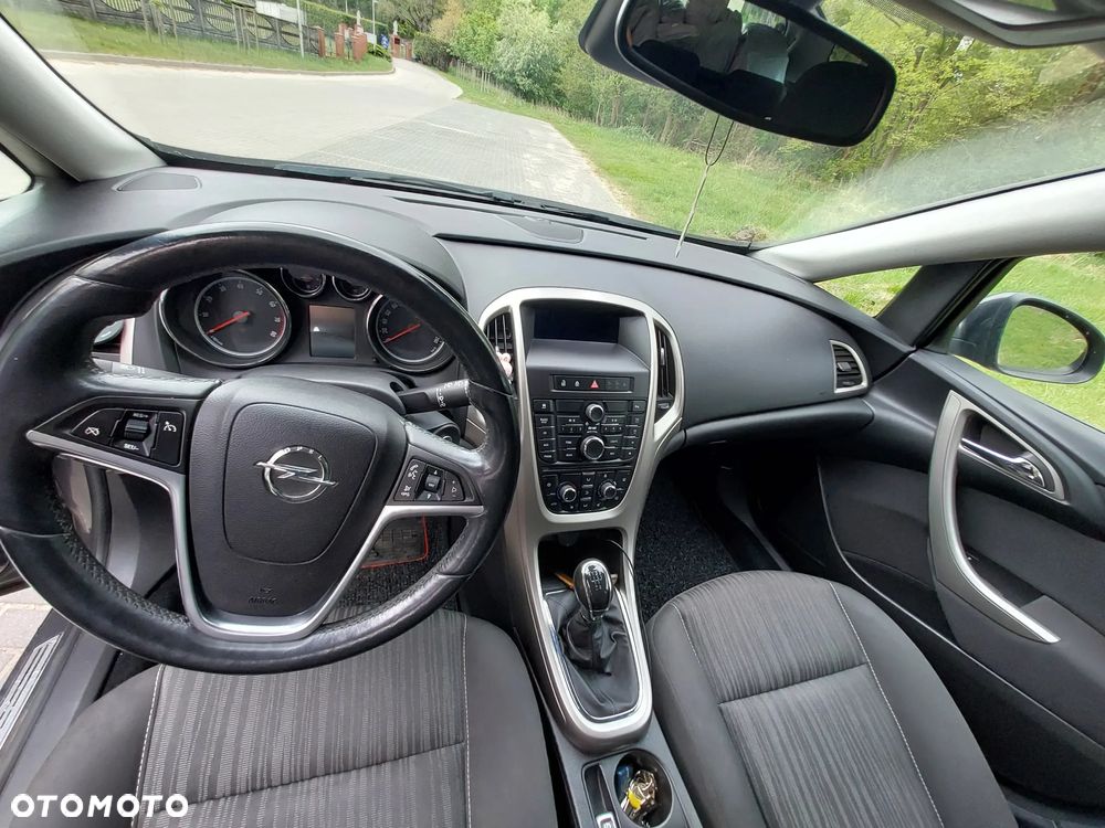 Opel Astra - 14