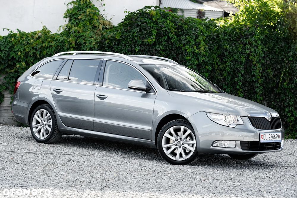 Skoda Superb 1.8 TSI FAMILY - 4