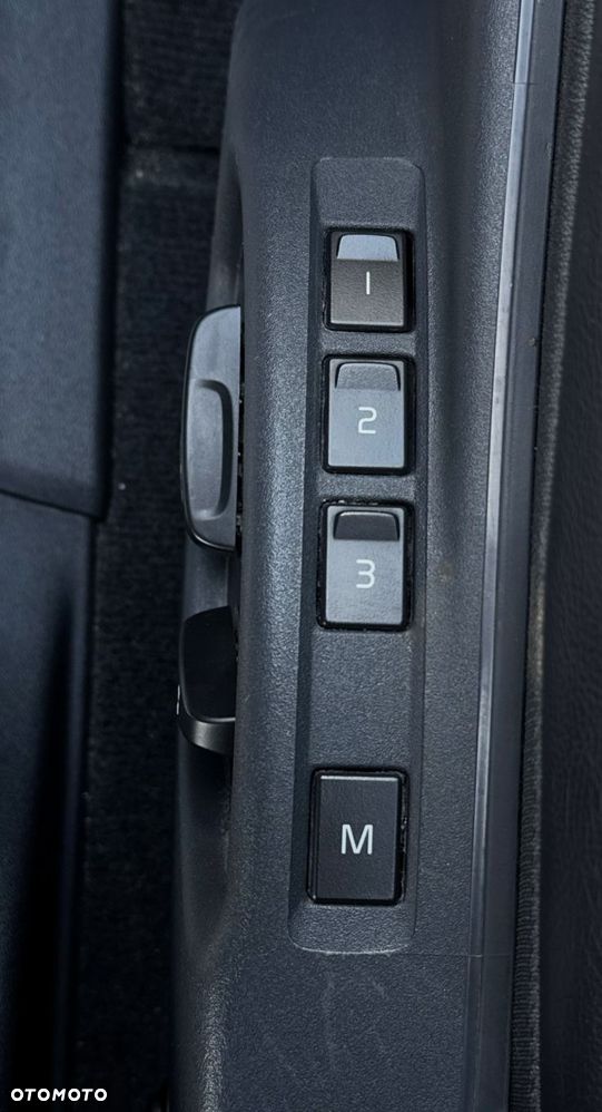 Volvo XC 60 - 21