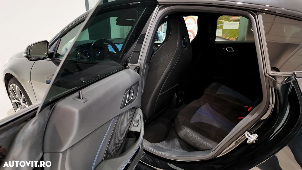 BMW Seria 2 218i Aut. M Sport - 36