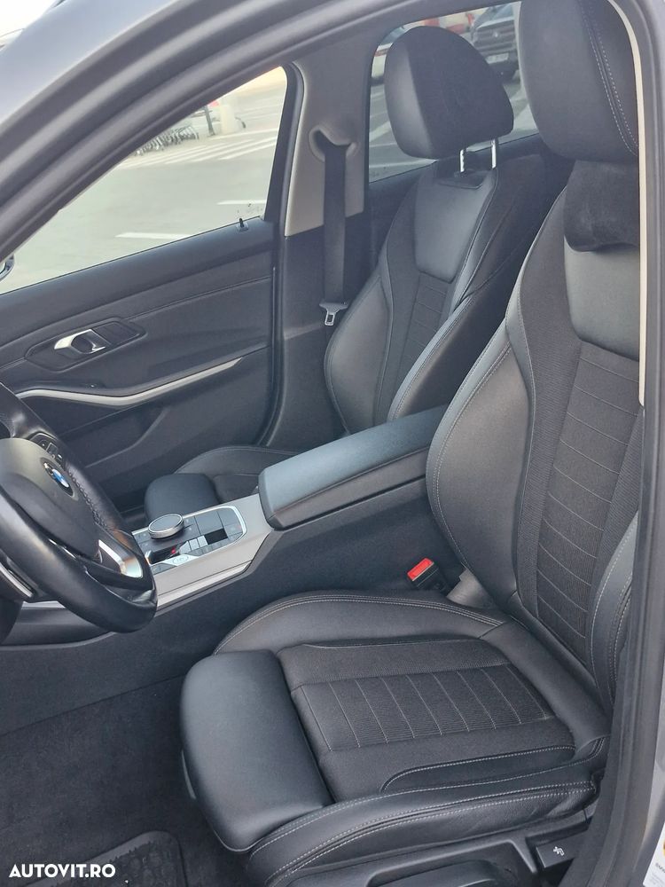 BMW Seria 3 318d AT MHEV - 13