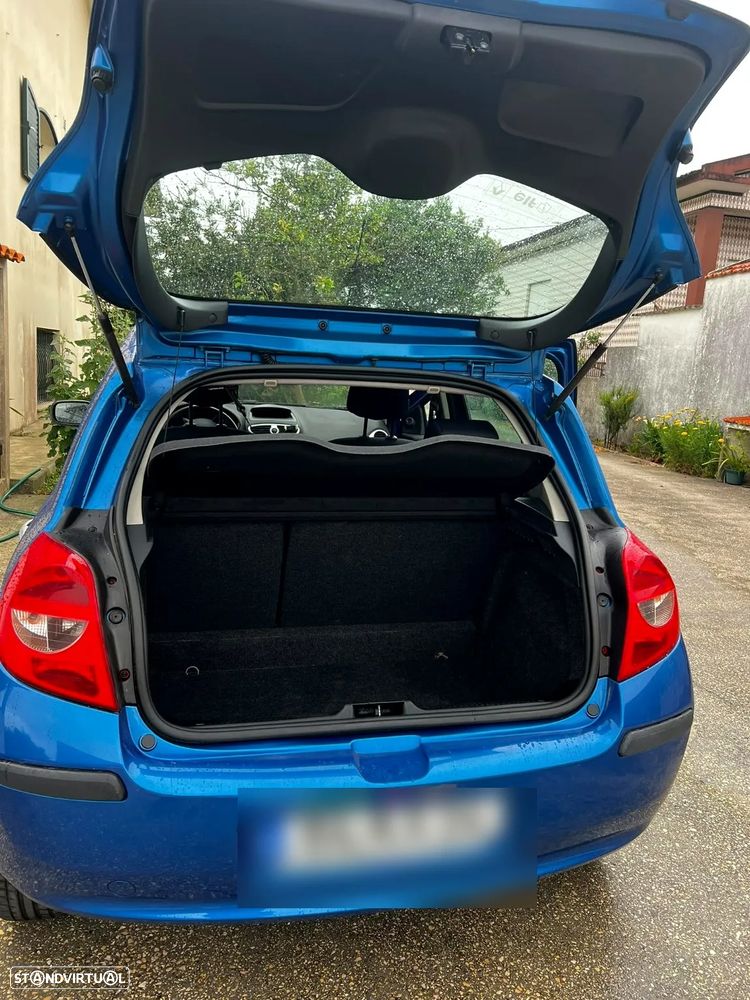 Renault Clio - 5