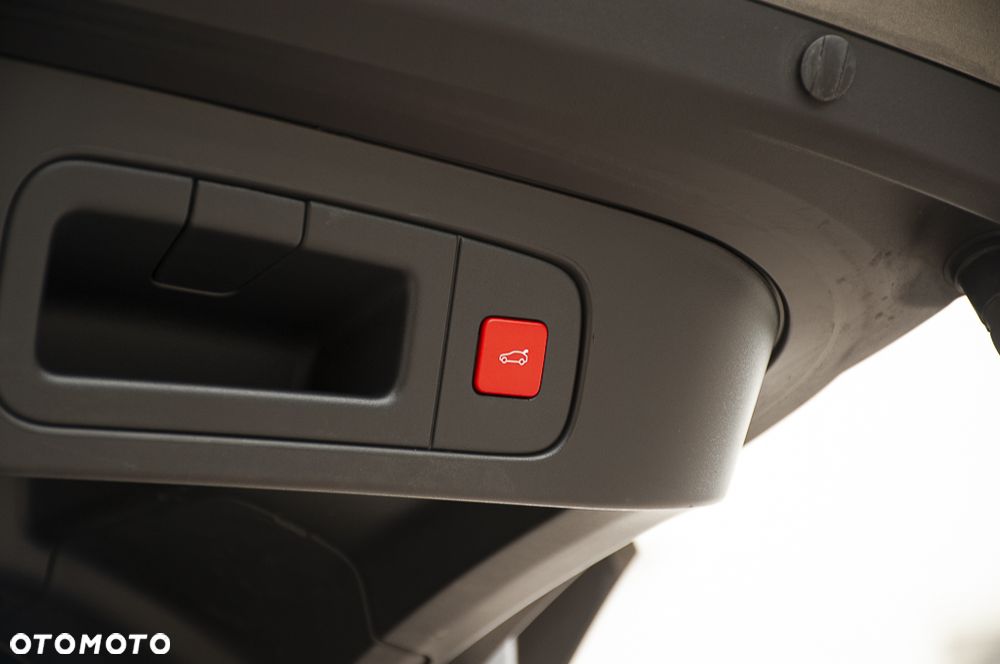 Citroën C5X PureTech 180 Start&Stop EAT8 SHINE - 25