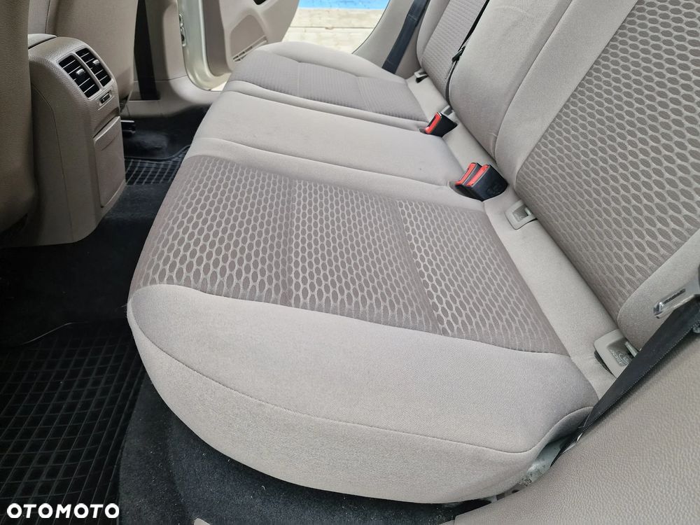 Volkswagen Golf 1.4 Comfortline - 26