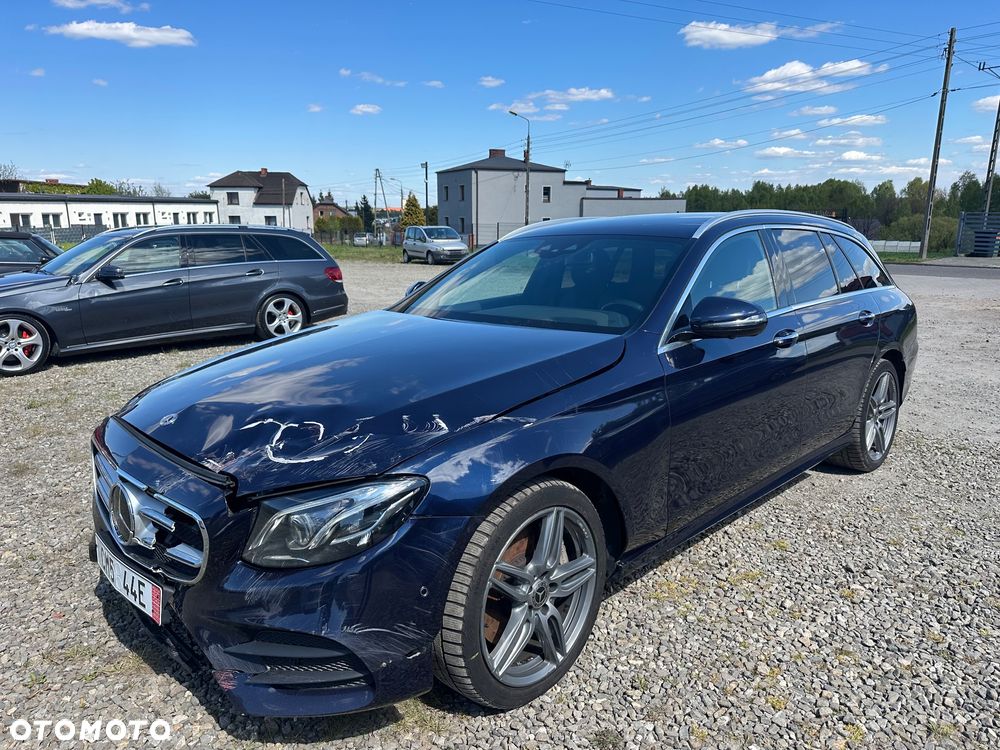 Mercedes-Benz Klasa E 350 d 4Matic 9G-TRONIC AMG Line - 5