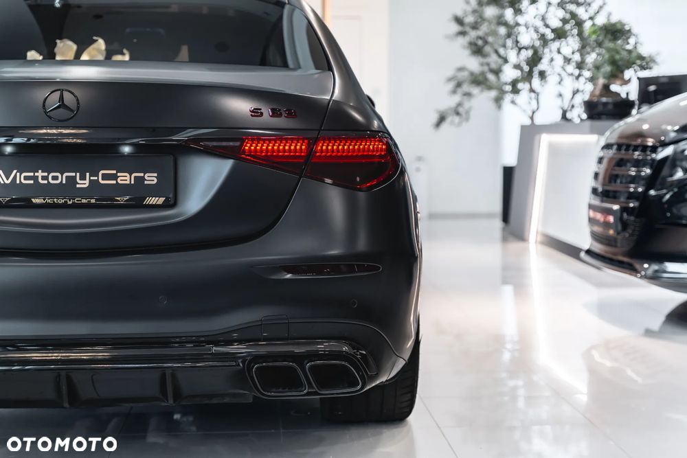 Mercedes-Benz Klasa S AMG 63 E Performance AMG Speedshift MCT 9G - 9