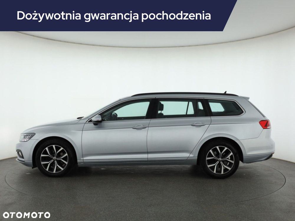Volkswagen Passat Variant - 4
