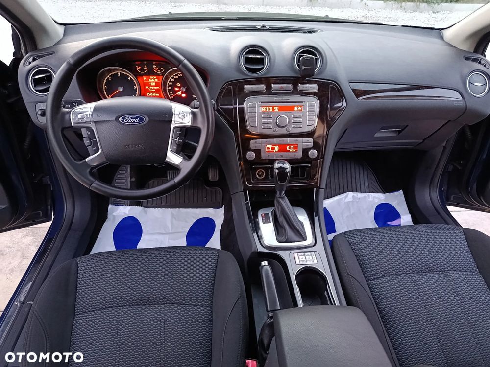 Ford Mondeo - 16