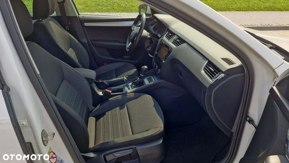 Skoda Octavia 2.0 TDI 4x4 Clever DSG - 12