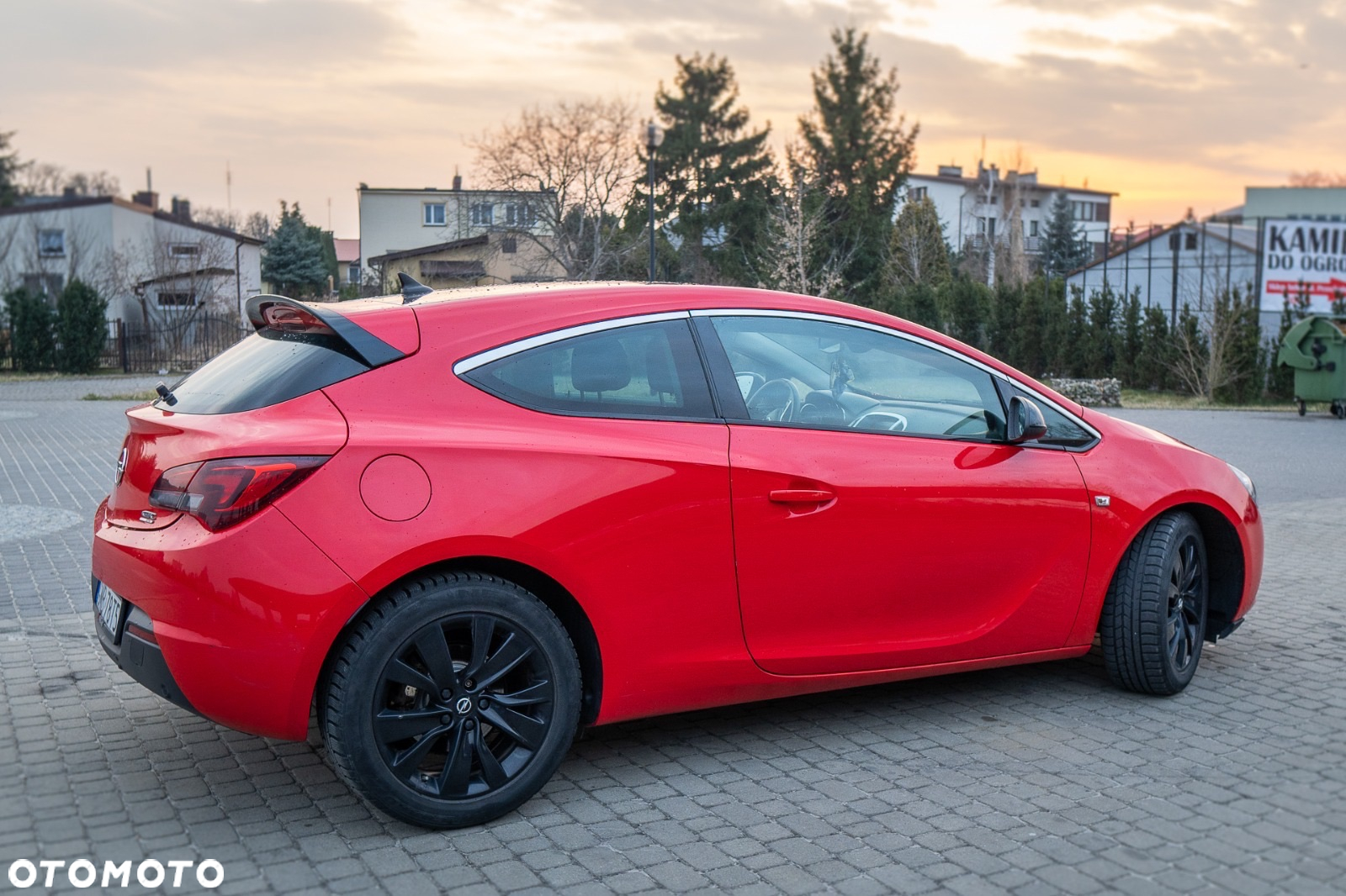 Opel Astra IV GTC 1.4 T Sport S&S EU6 - 3