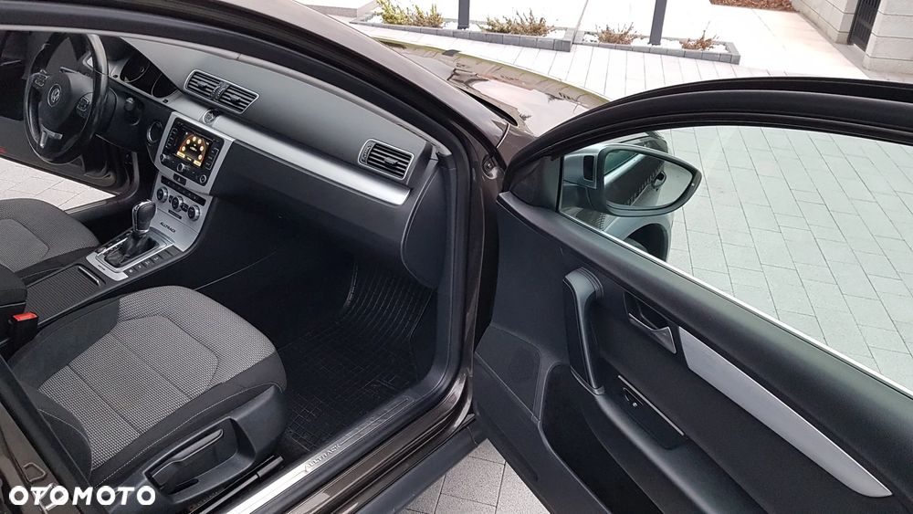 Volkswagen Passat Alltrack 2.0 TDI 4Mot DSG - 22