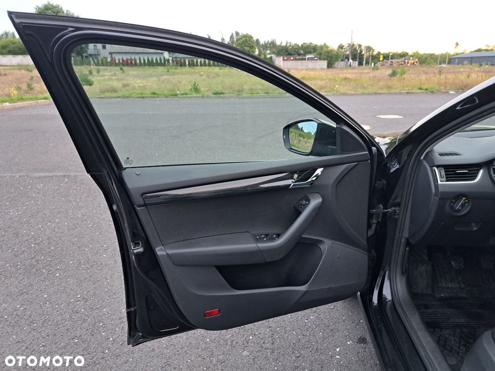 Skoda Octavia 2.0 TDI Style - 11