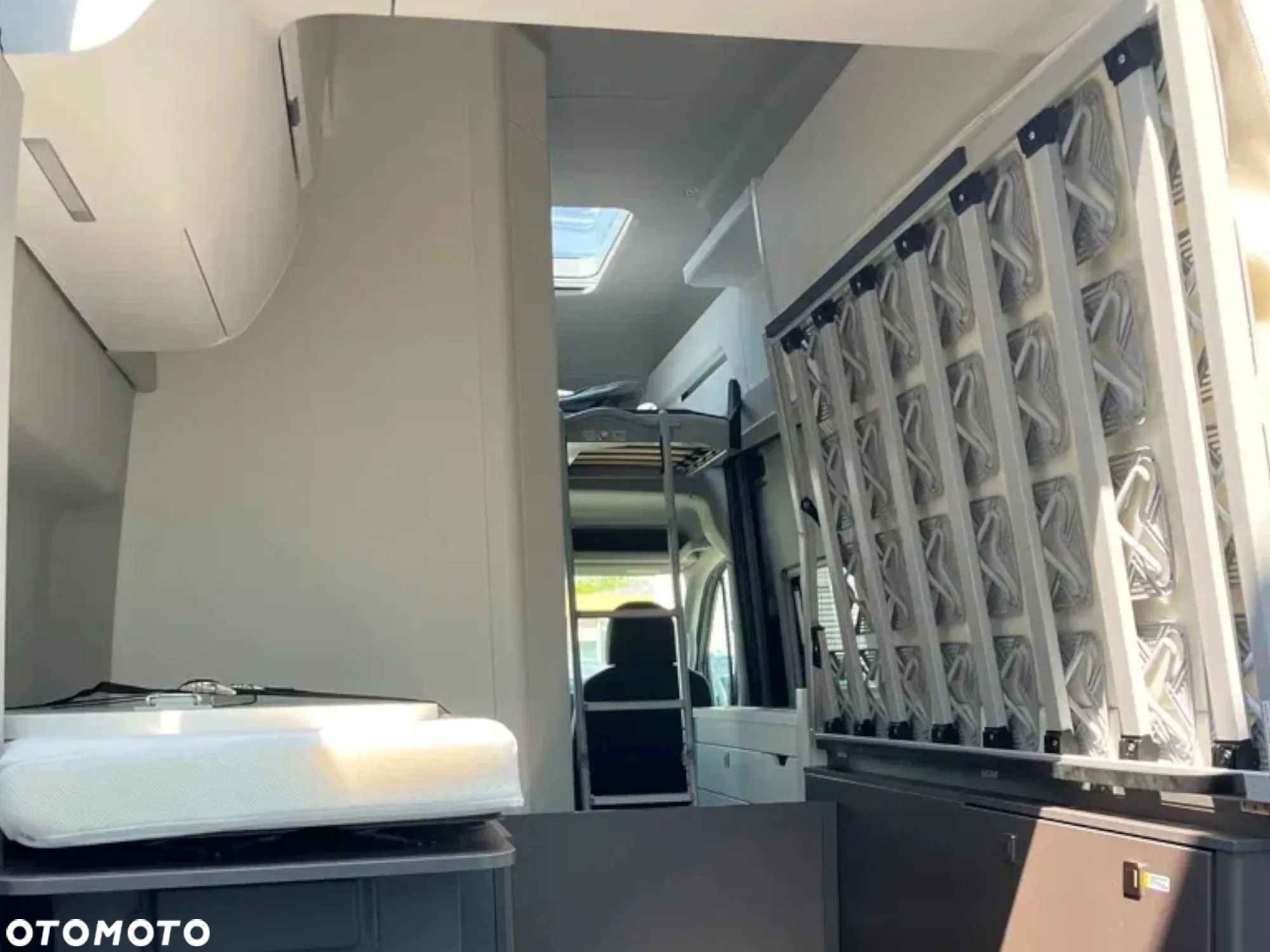Volkswagen California - 30