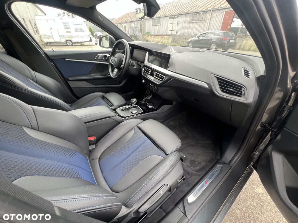 BMW Seria 1 118i M Sport - 29