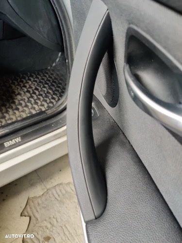 Maner interior dreapta complet negru Bmw seria 3 e90,e91 - 3