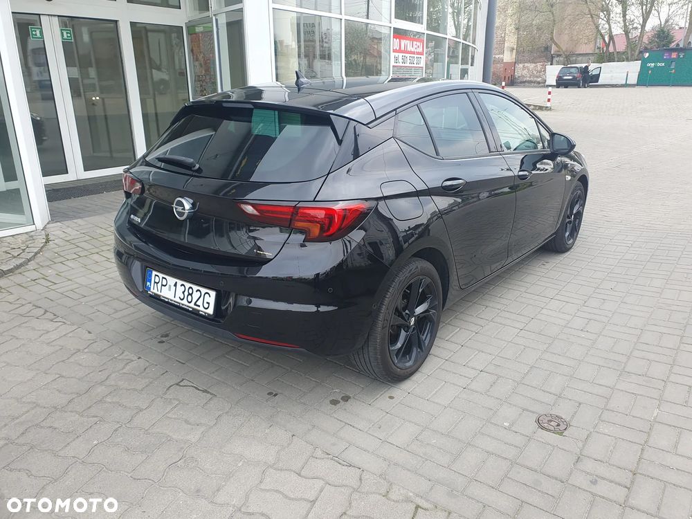 Opel Astra 1.2 T Business Elegance S&S - 3