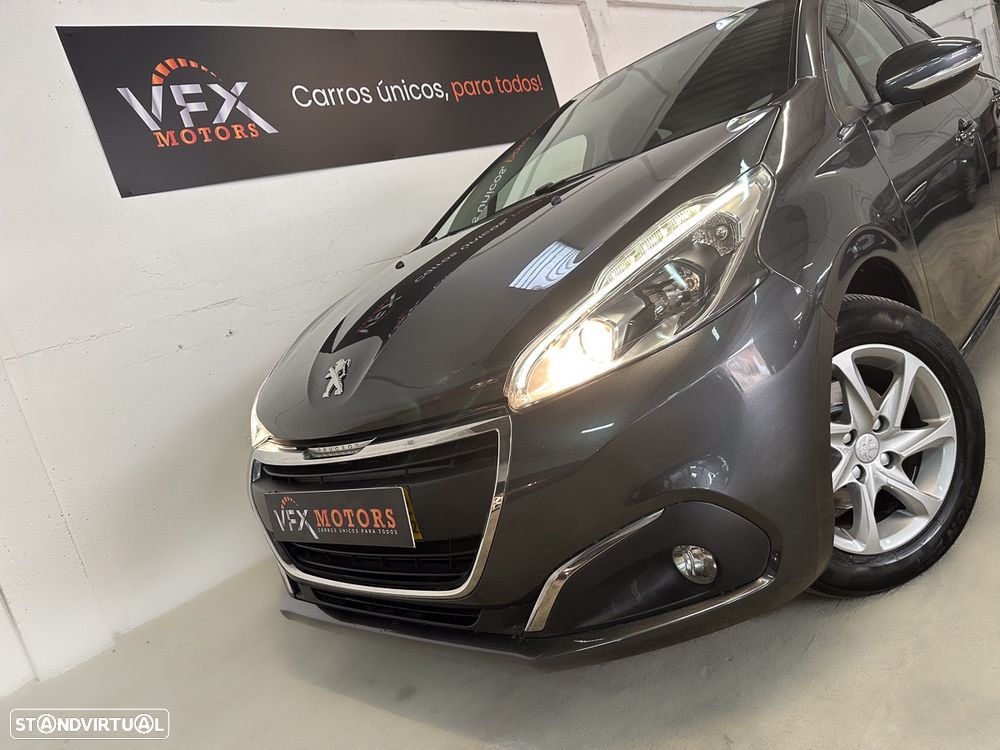 Peugeot 208 1.2 PureTech Style - 25