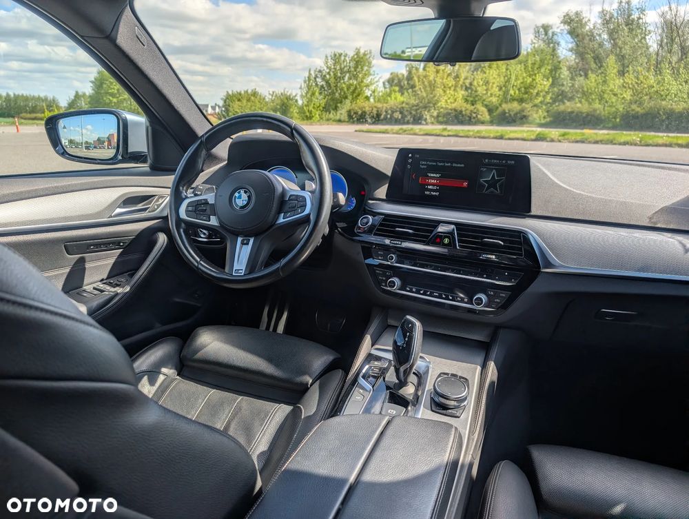 BMW Seria 5 540d xDrive M Sport sport - 19