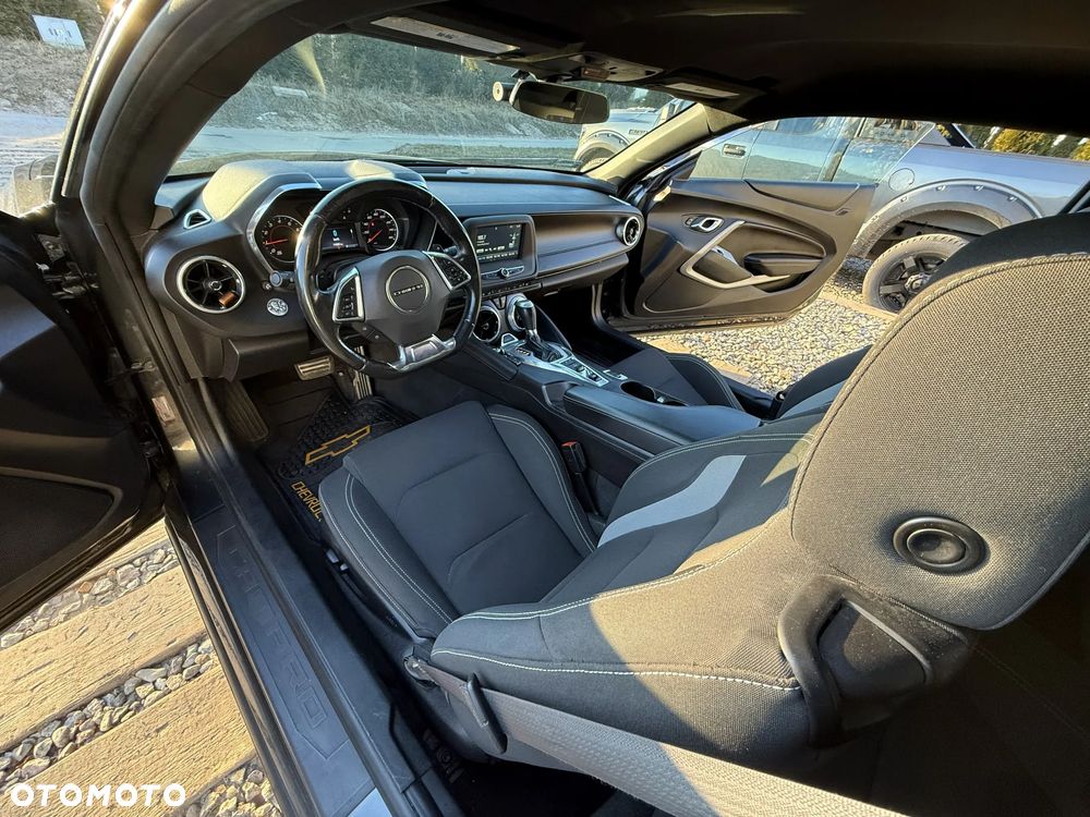 Chevrolet Camaro 2.0 - 15