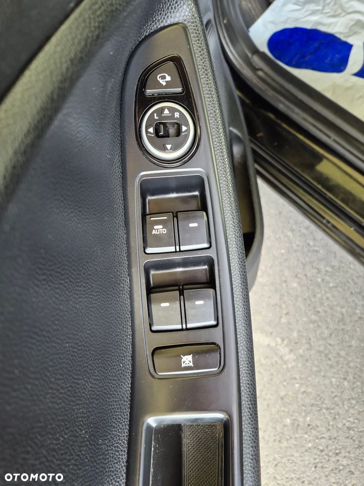 Hyundai i20 - 11