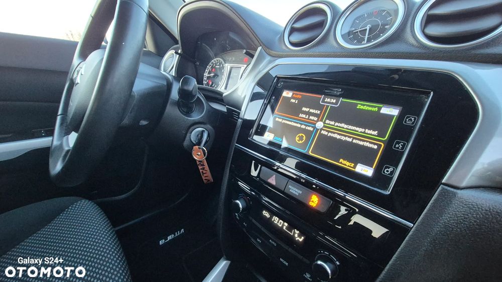 Suzuki Vitara 1.6 (4x2) Comfort - 24