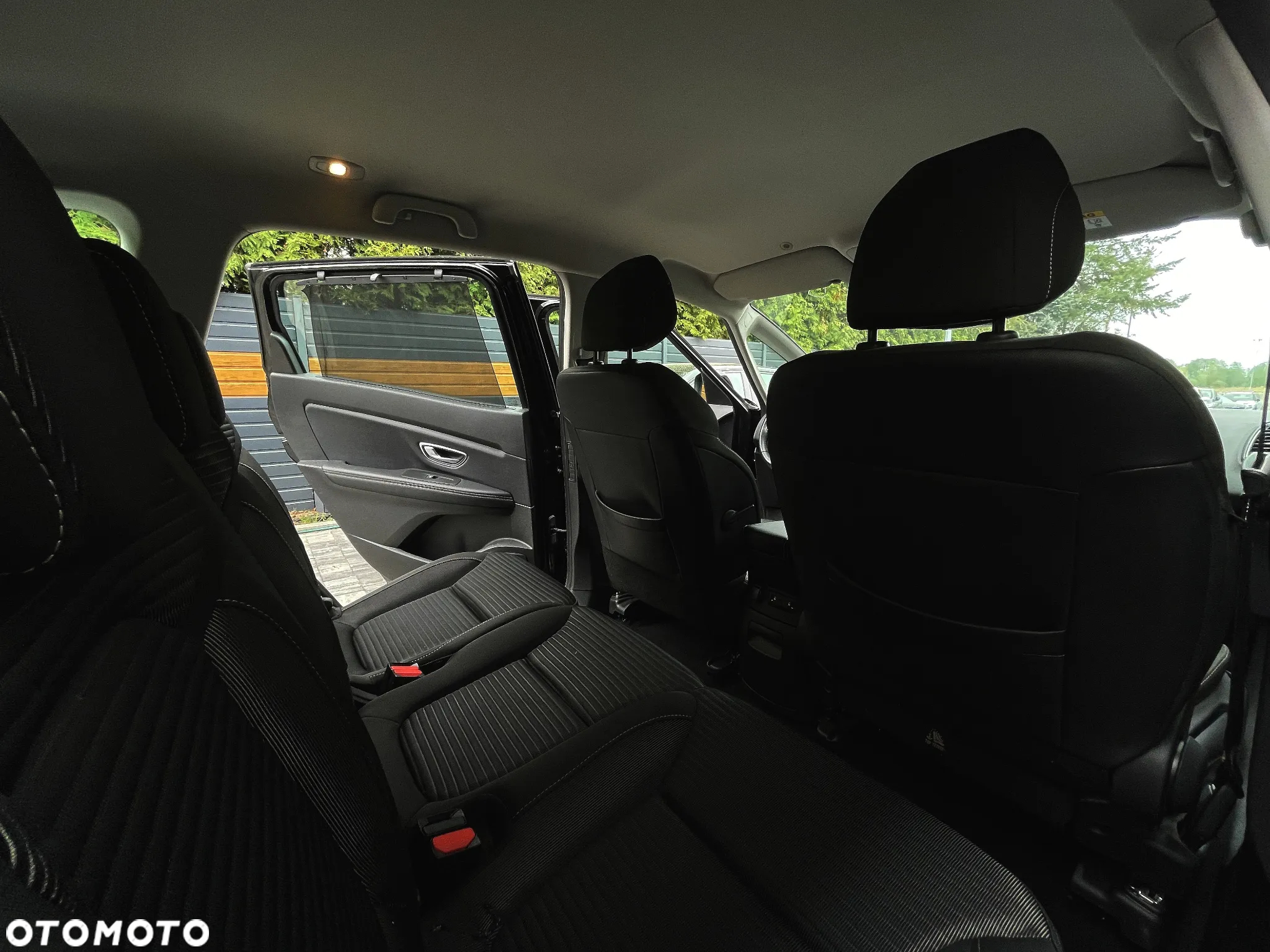 Renault Grand Scenic Gr 1.3 TCe FAP Intens - 19