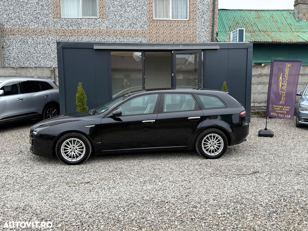 Alfa Romeo 159 1.9 Multijet Distinctive - 6