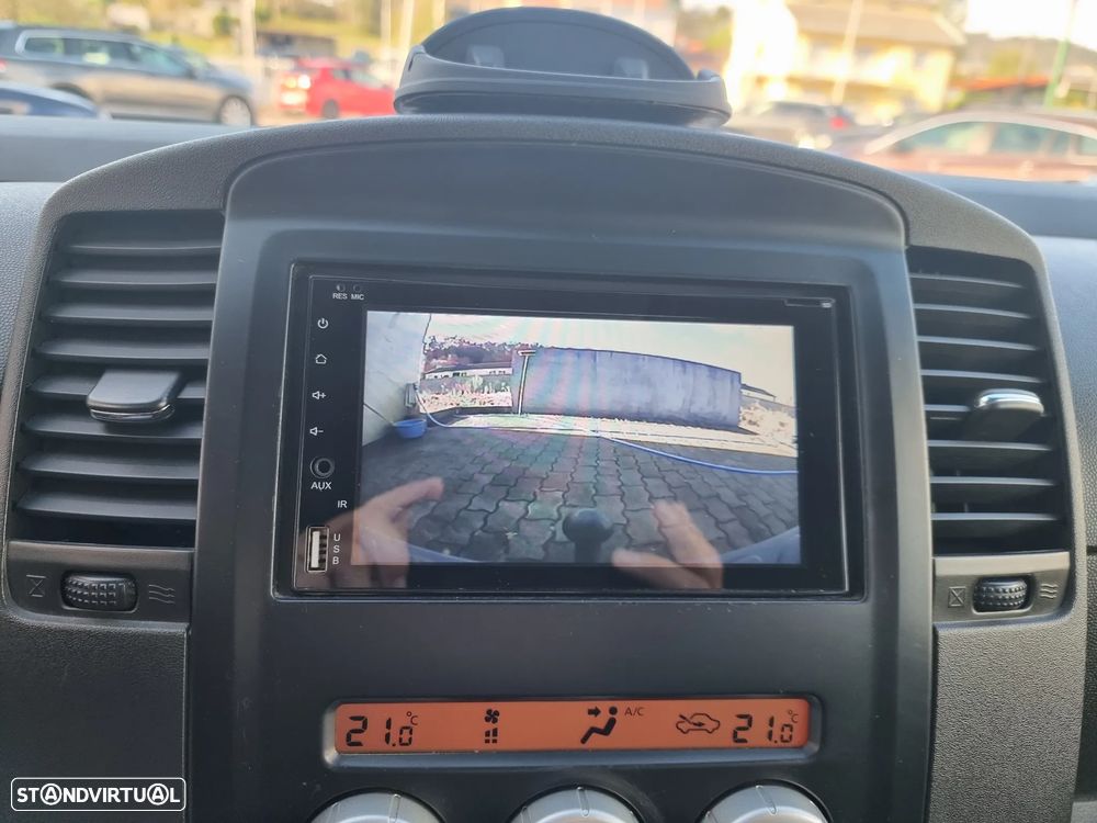 Nissan Navara 2.5 dCi CD LE 4WD - 15