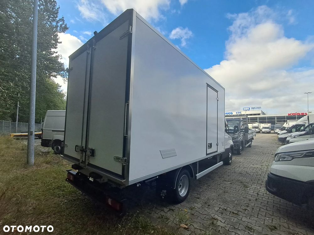 Iveco Daily - 9