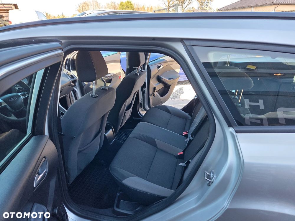 Ford Focus 1.6 TDCi DPF Start-Stopp-System SYNC Edition - 14