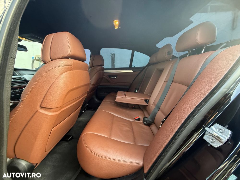 BMW Seria 5 535d xDrive AT - 8